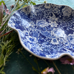 Botanical porcelain bowl