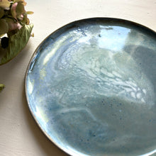 Load image into Gallery viewer, Abalone stoneware dinner plate/platter