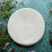 Load image into Gallery viewer, Porcelain lunch plate